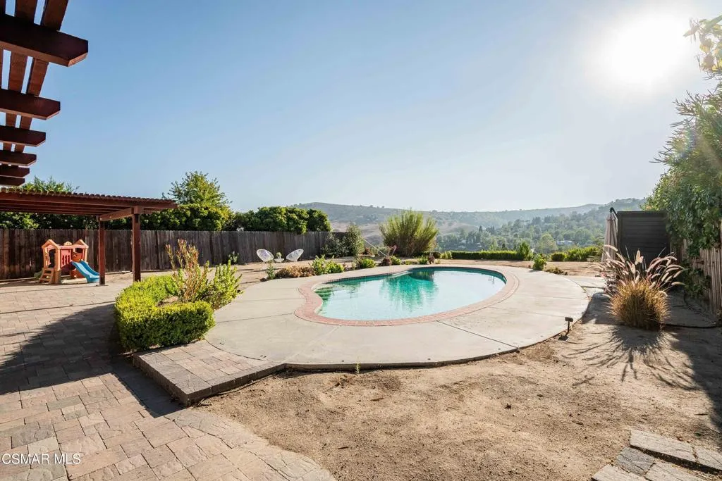 5839 Parkmor Road, Calabasas, California 91302 home-pic-37